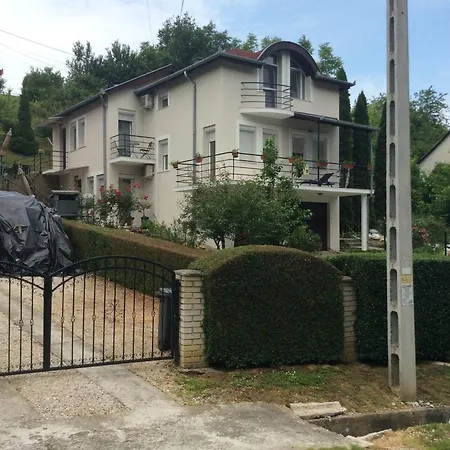 Biro * 잘라카로쉬